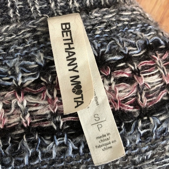 Bethany Mota Sweater - Picture 3 of 3